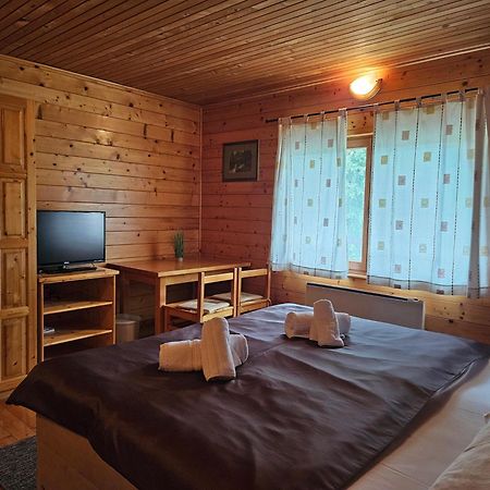 Apartment Mreznicka Kuca Duga Resa Zewnętrze zdjęcie
